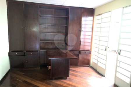 Sobrado à venda com 3 quartos, sendo 1 suíte,  em Planalto Paulista, São Paulo, SP