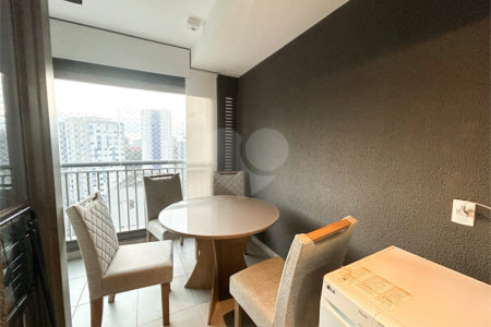 Apartamento à venda com 2 quartos, sendo 1 suíte,  em Vila Guarani (z Sul), São Paulo, SP