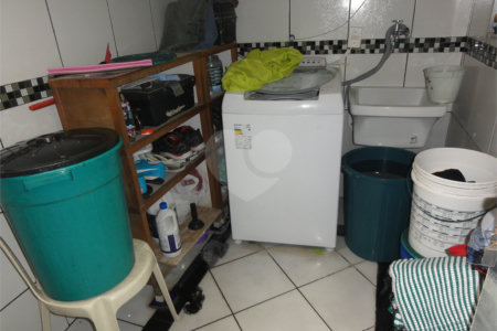 Casa à venda com 5 quartos, sendo 2 suítes, em Vila Medeiros, São Paulo, SP