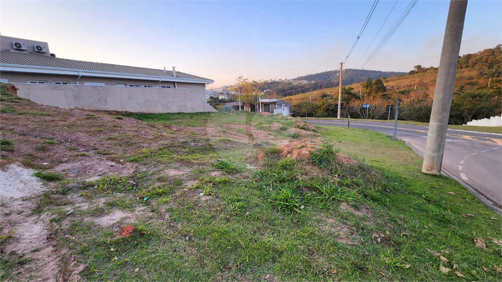 Terreno à venda no condomínio Santa Isabel I, Louveira - SP
