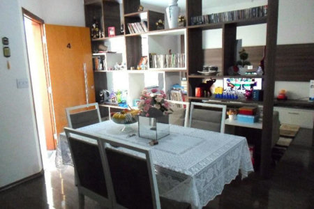 Casa à venda com 3 quartos, sendo 1 suíte,  no condomínio Fernandes, São Paulo - SP