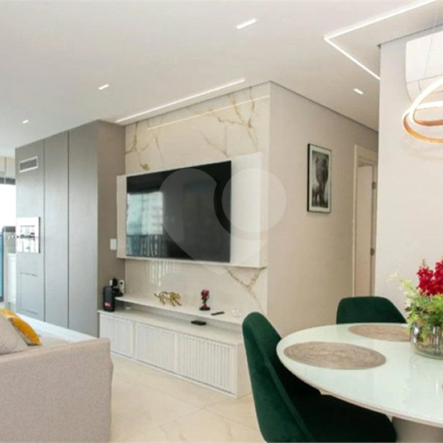 Apartamento à venda com 2 quartos, sendo 1 suíte, em Chácara Seis de Outubro, São Paulo, SP