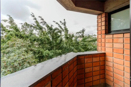 Apartamento à venda com 4 quartos, sendo 2 suítes,  em Paraíso do Morumbi, São Paulo, SP