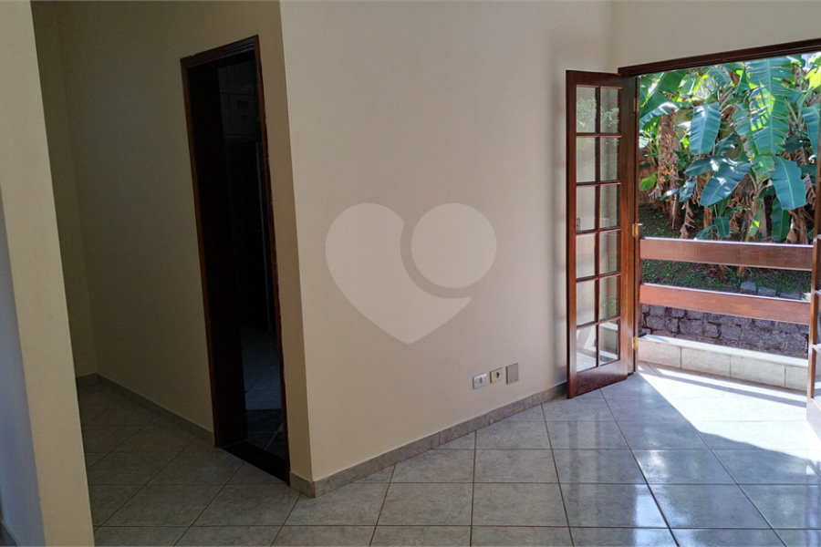 Casa à venda com 3 quartos, sendo 1 suíte, em Serra da Cantareira, Mairiporã, SP
