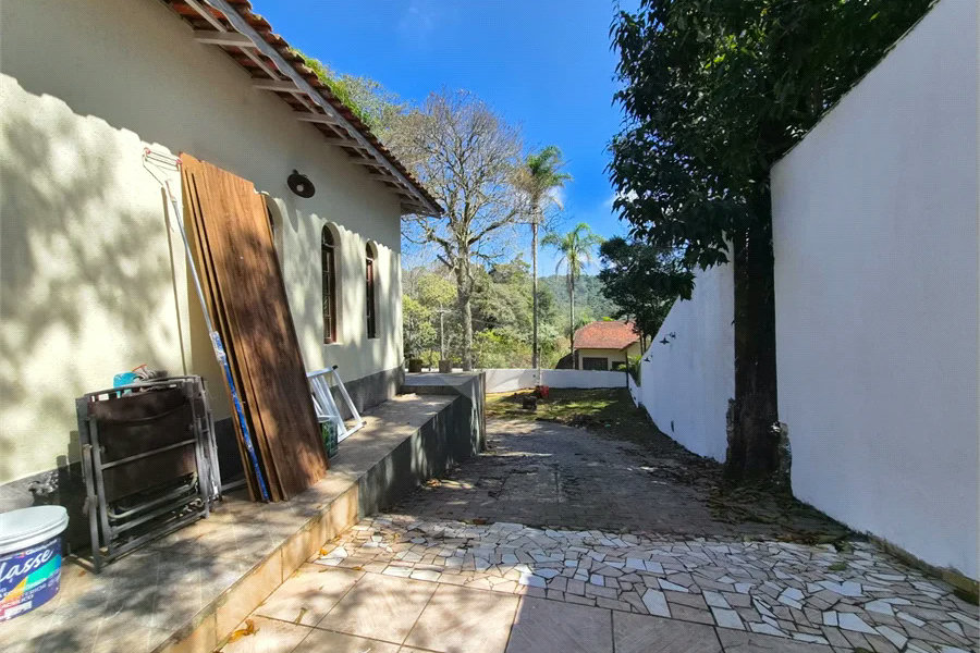 Casa à venda ou para alugar com 4 suítes no condomínio Parque Imperial da Cantareira, Mairiporã - SP