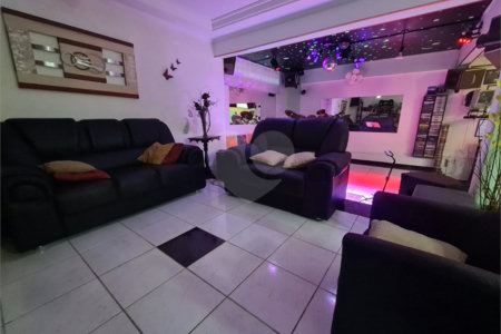 Casa à venda com 3 suítes em Jardim Simus, Sorocaba, SP