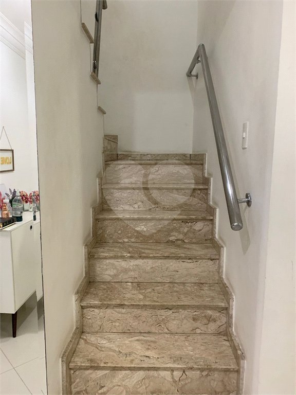 Sobrado à venda com 3 quartos, sendo 1 suíte, em Residencial Novo Horizonte I, Mogi das Cruzes, SP