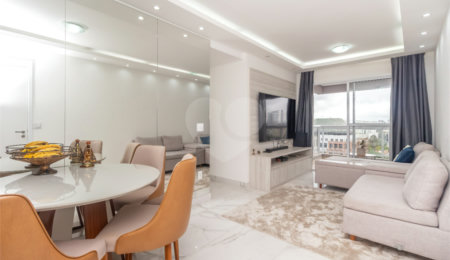 Apartamento à venda com 3 quartos, sendo 1 suíte,  em Chácara Santo Antônio, São Paulo, SP