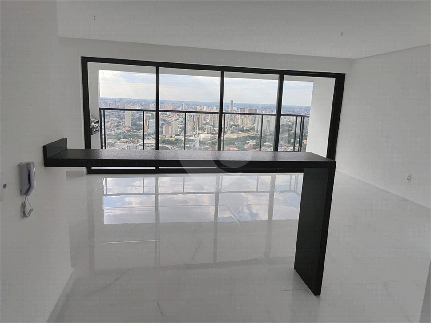 Apartamento à venda com 3 suítes em Parque Campolim, Sorocaba, SP