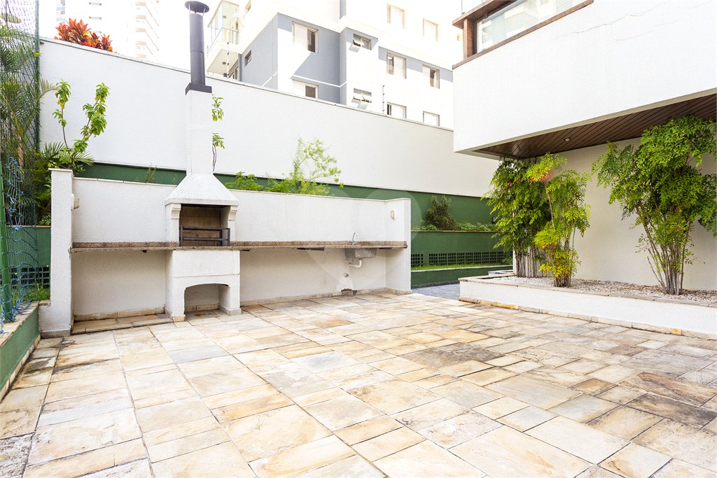 Apartamento à venda com 4 quartos, sendo 3 suítes, em Jardim Prudência, São Paulo, SP