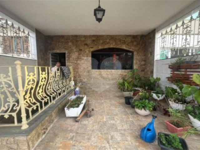 Sobrado à venda com 3 quartos, sendo 1 suíte,  em Tremembé, São Paulo, SP