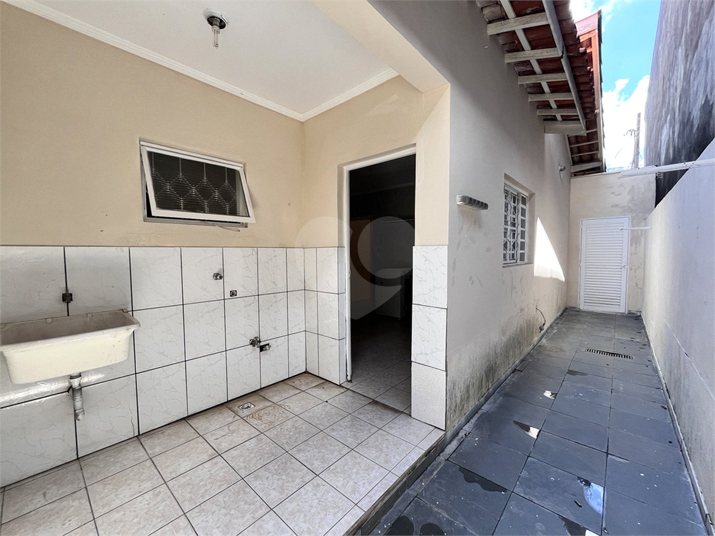 Casa à venda com 2 quartos em Loteamento Terras de São Pedro e São Paulo, Salto, SP