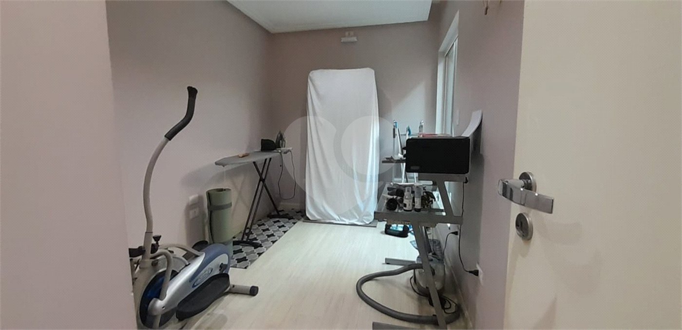 Sobrado à venda com 3 quartos, sendo 2 suítes,  em Vila Pires, Santo André, SP