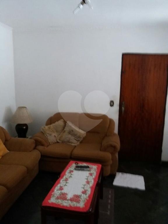 Sobrado à venda com 3 quartos, sendo 1 suíte,  em Jardim do Papai, Guarulhos, SP