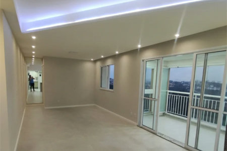 Apartamento à venda com 3 quartos, sendo 2 suítes,  em Jardim Arpoador, São Paulo, SP