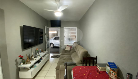 Casa à venda com 2 quartos em Jardim Cristo Redentor, Ribeirão Preto, SP