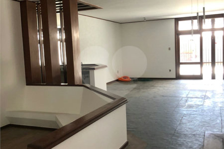 Sobrado à venda com 3 quartos, sendo 1 suíte, em Vila Trujillo, Sorocaba, SP