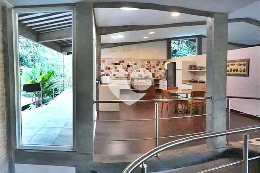 Casa à venda com 4 quartos, sendo 2 suítes, no condomínio Campos de Mairiporã Gleba 1, Mairiporã - SP
