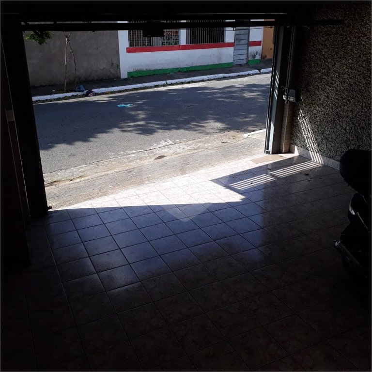 Sobrado à venda com 3 quartos em Jardim Oriental, São Paulo, SP