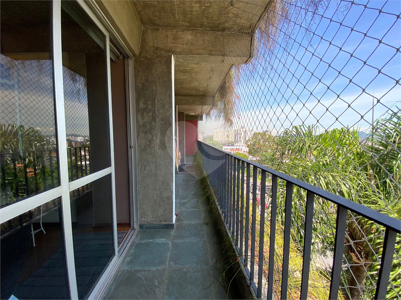 Apartamento à venda com 3 quartos, sendo 1 suíte,  em Vila Romana, São Paulo, SP