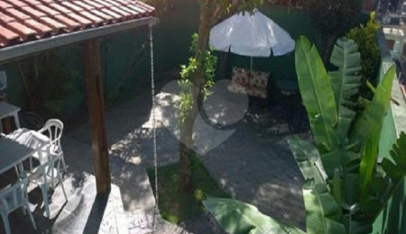 Sobrado à venda com 3 quartos, sendo 1 suíte, em Parada Inglesa, São Paulo, SP