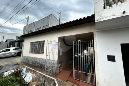 Casa à venda com 3 quartos no Centro, Itapetininga, SP