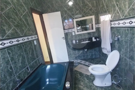 Casa à venda com 5 quartos, sendo 2 suítes, em Campo Grande, Rio de Janeiro, RJ