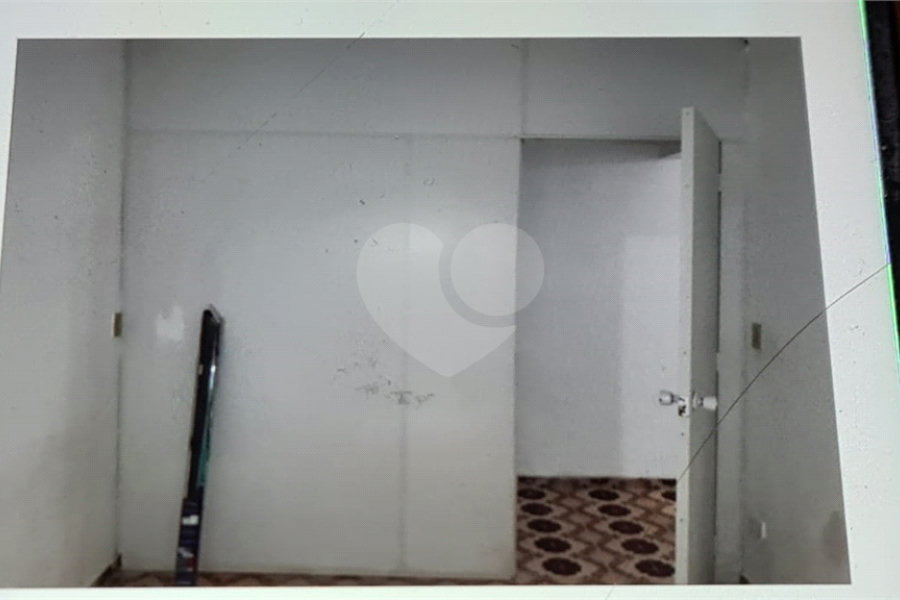 Sobrado à venda com 5 quartos, sendo 1 suíte, em Tremembé, São Paulo, SP