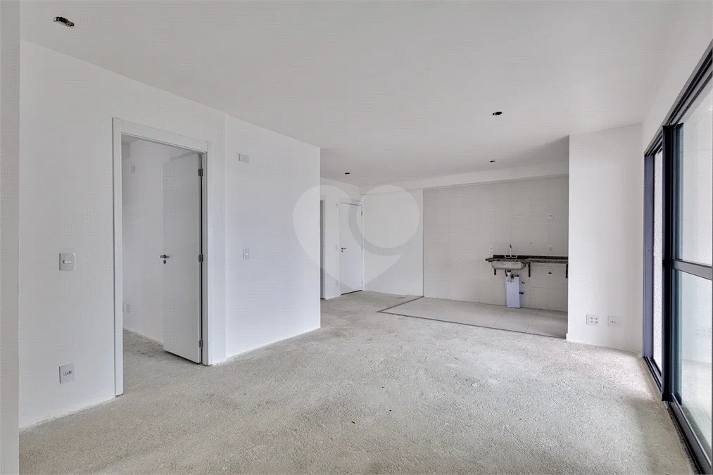 Apartamento à venda com 2 suítes em Santo Amaro, São Paulo, SP