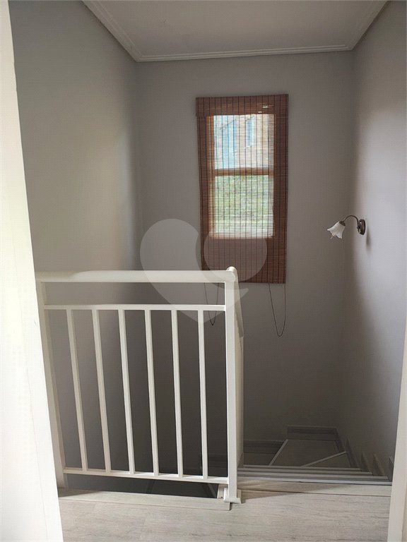 Casa à venda com 3 quartos, sendo 1 suíte,  no condomínio Bosques da Vila - Casa 3° Fase, Cotia - SP