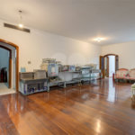 Casa à venda com 5 suítes em Jardim Prudência, São Paulo, SP