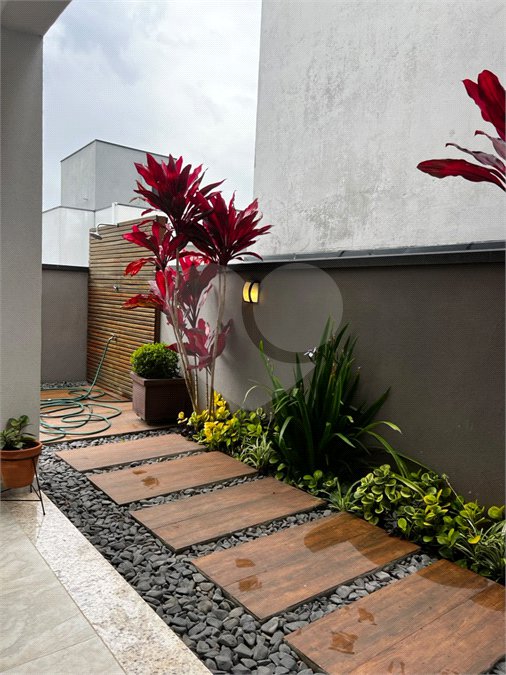Casa à venda com 4 quartos, sendo 3 suítes, no condomínio Mosaico Essence, Mogi das Cruzes - SP