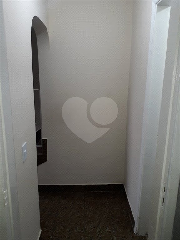 Sobrado à venda com 2 quartos em Horto, São Paulo, SP