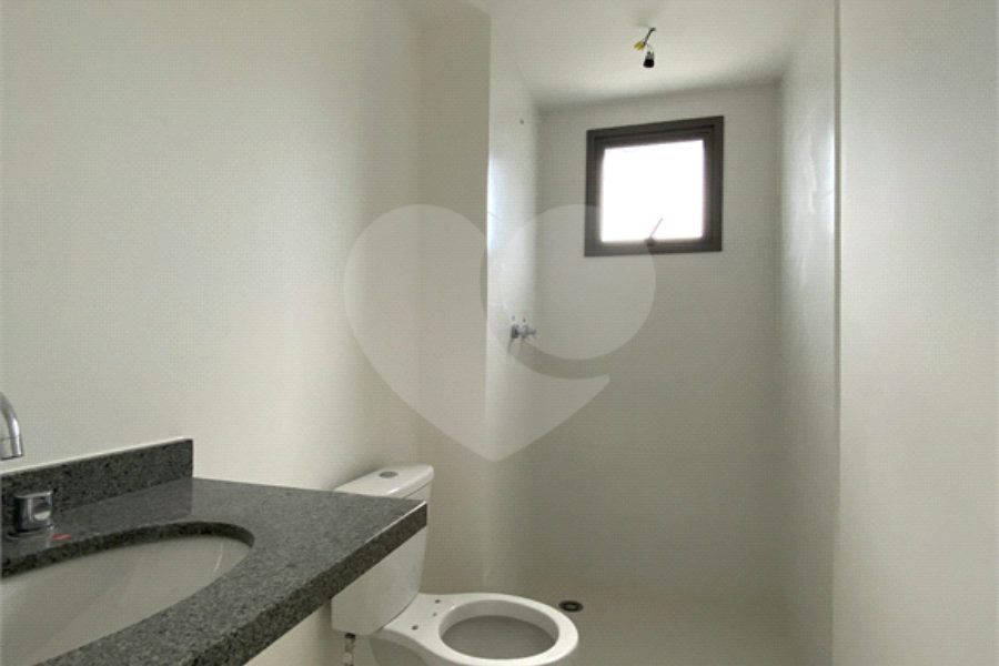 Apartamento à venda com 3 suítes em Santana, São Paulo, SP