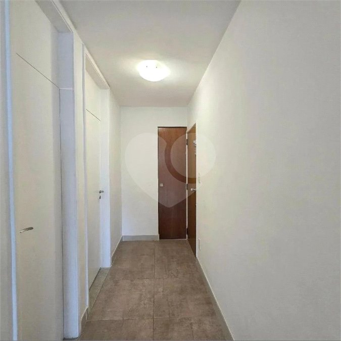 Apartamento à venda com 2 quartos em Itaim Bibi, São Paulo, SP