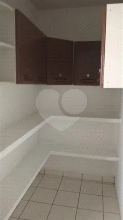 CASA A VENDA COM 125M², 2 DORMITÓRIOS, 1 BANHEIRO, 1 VAGA, TAUBATÉ/SP.