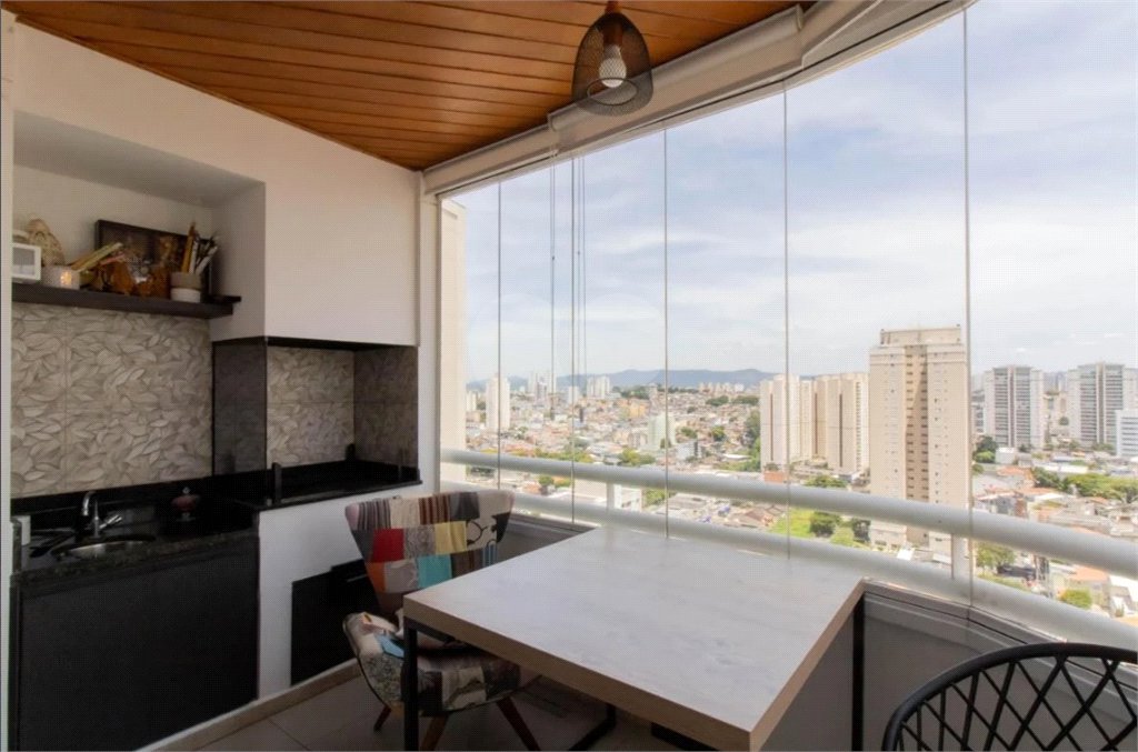 Apartamento à venda com 3 quartos, sendo 1 suíte, em Jardim Zaira, Guarulhos, SP