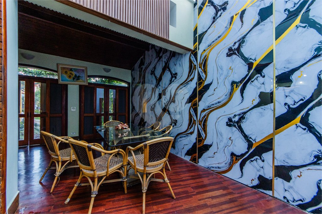 Casa à venda ou para alugar com 4 quartos, sendo 3 suítes,  no condomínio Da Serra, São Paulo - SP