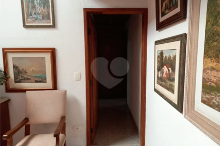 Casa à venda com 5 quartos, sendo 4 suítes, em Jardim São Bento, São Paulo, SP