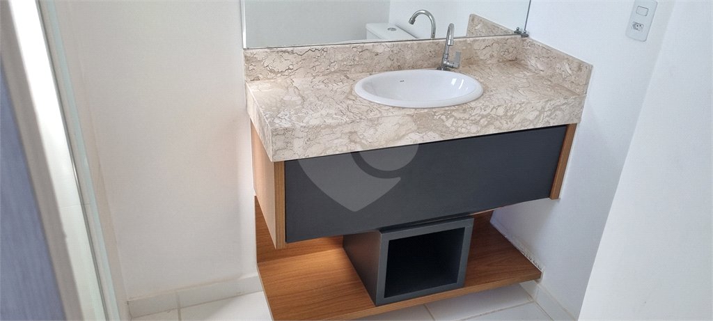 Apartamento à venda com 2 quartos, sendo 1 suíte, em Jardim Nair Maria, Salto, SP