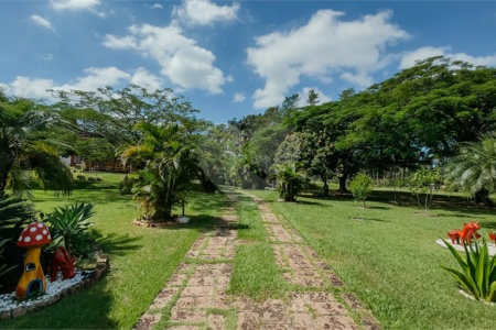 Casa à venda com 4 suítes no condomínio Monte Belo, Salto - SP