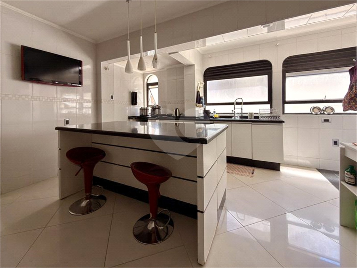 Apartamento à venda com 3 quartos, sendo 1 suíte, em Santana, São Paulo, SP