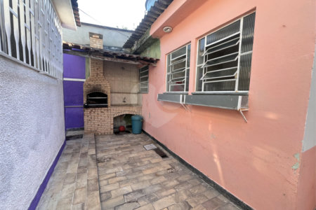 Casa à venda com 3 quartos, sendo 1 suíte,  em Campo Grande, Rio de Janeiro, RJ