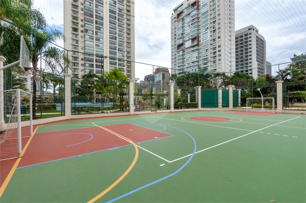 Apartamento à venda com 3 suítes em Brooklin, São Paulo, SP
