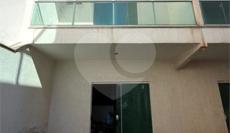 Casa à venda com 2 suítes em Peró, Cabo Frio, RJ