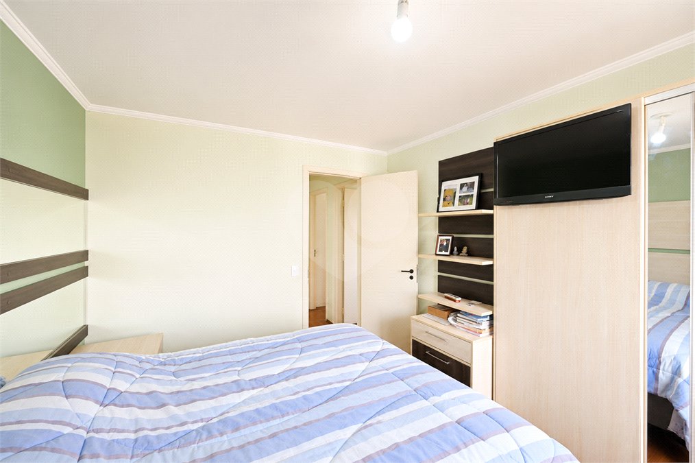 Apartamento à venda com 3 quartos, sendo 1 suíte,  em Chácara Inglesa, São Paulo, SP