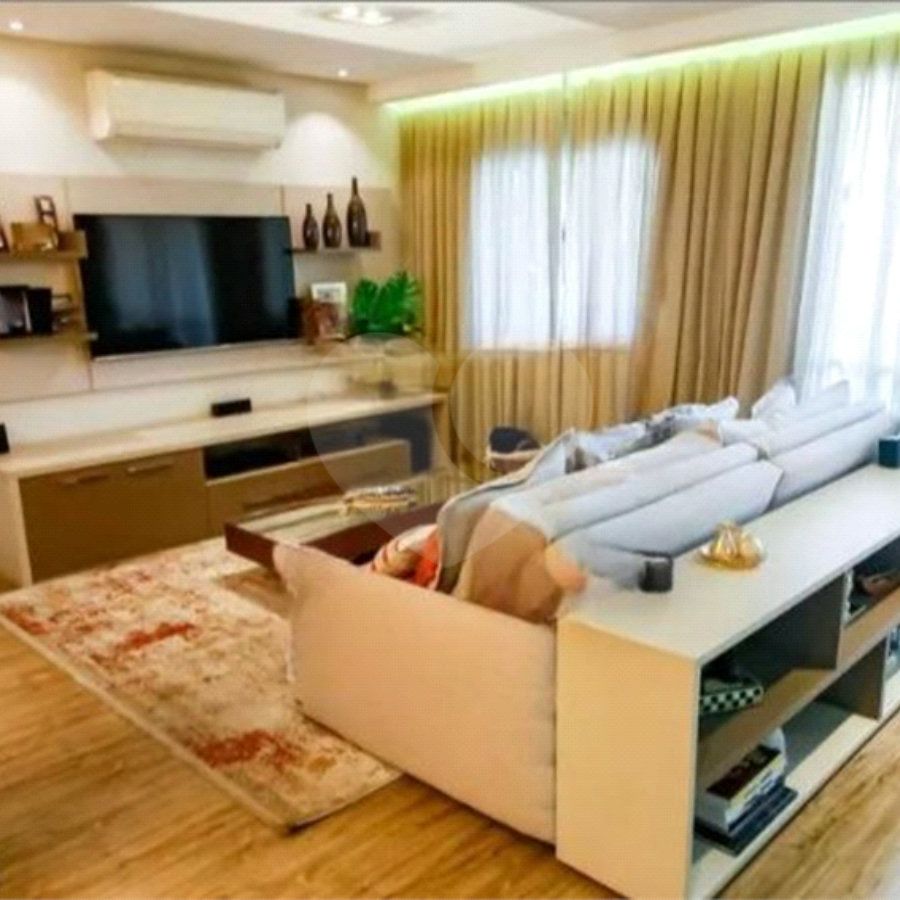 Apartamento à venda com 3 quartos, sendo 1 suíte, em Vila Andrade, São Paulo, SP