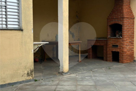 Casa Térrea à venda com 3 quartos em Jardim Dom José, São Paulo, SP