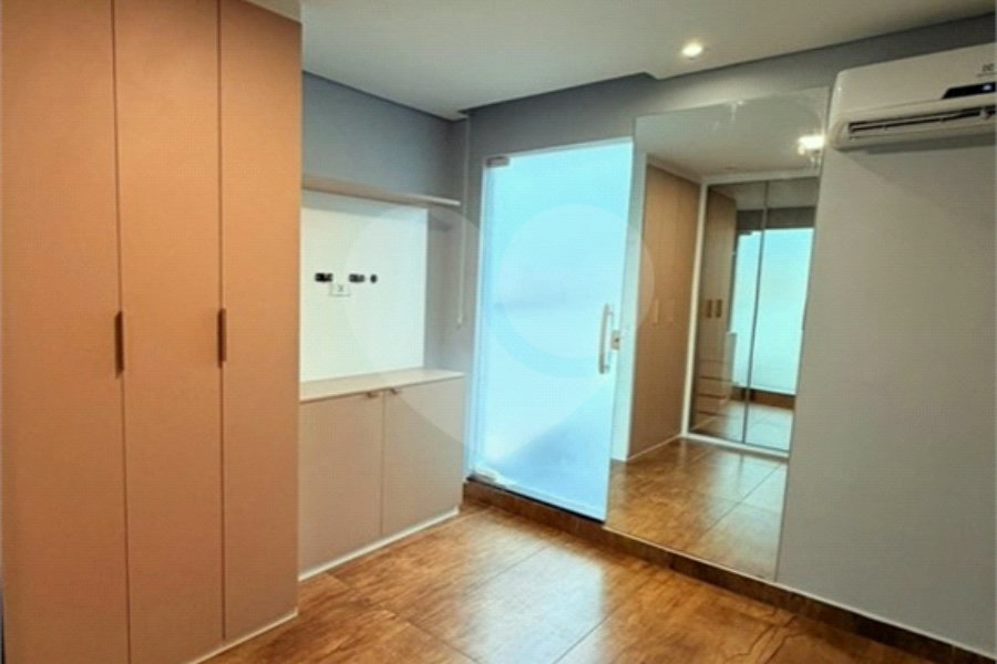 Sobrado à venda com 2 quartos, sendo 1 suíte, em Tucuruvi, São Paulo, SP