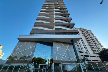 Apartamento à venda com 1 suíte em Caiçara, Praia Grande, SP